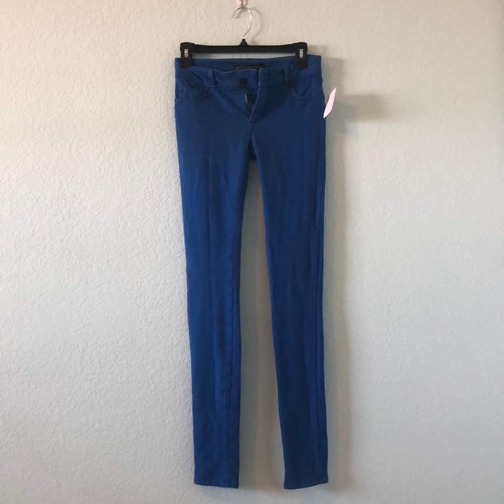 RESEARCHdevelopment Blue Jeans
